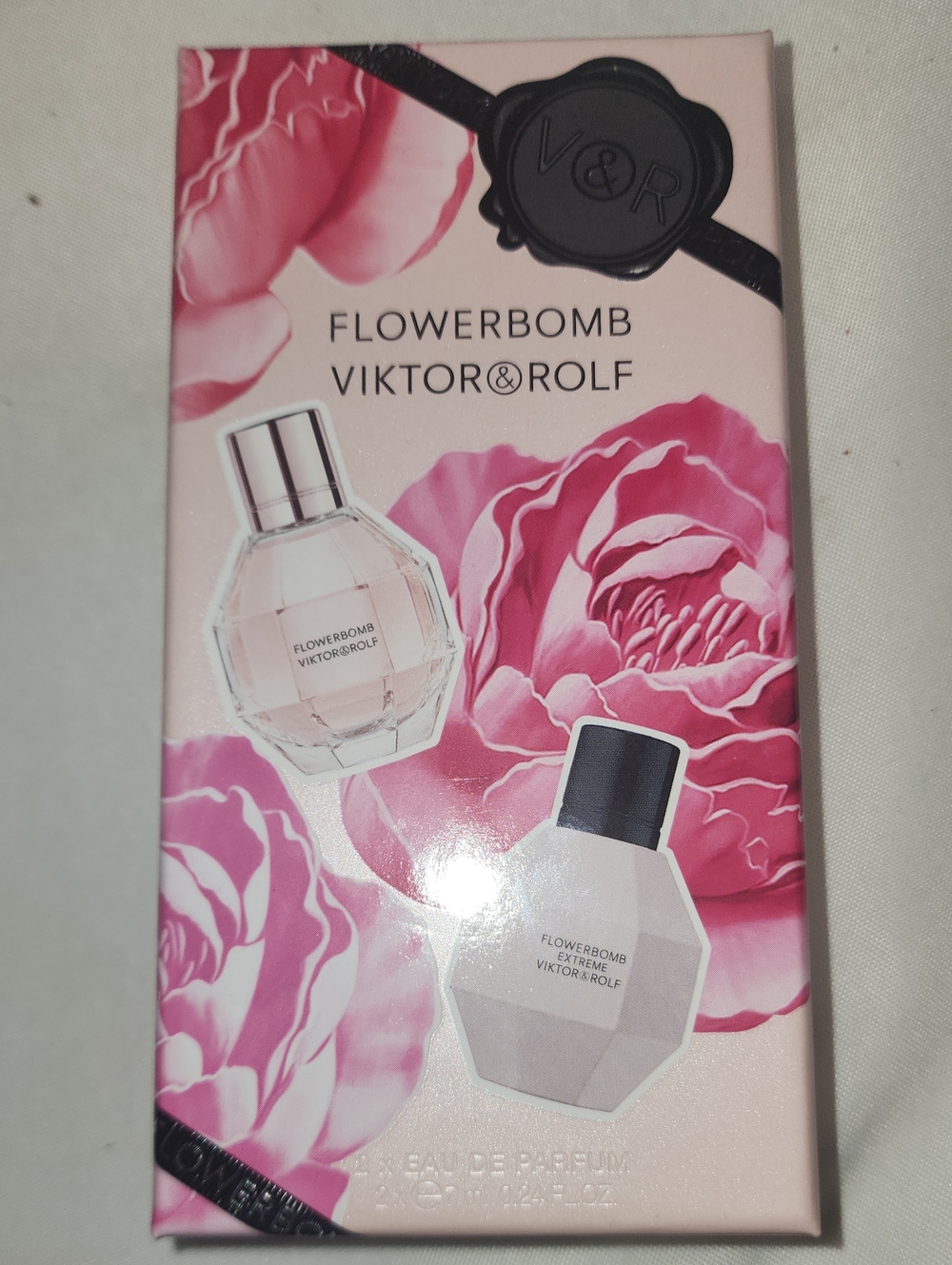 Flowerbomb VIKTOR ROLF - Picture 1 of 4